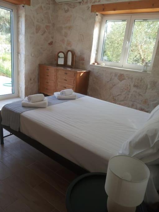 Villa Olive Trees Tragaki Esterno foto